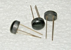 2N3645 PNP 60V 50mA FAIRCHILD VINTAGE TRANSISTORS – 3 pcs