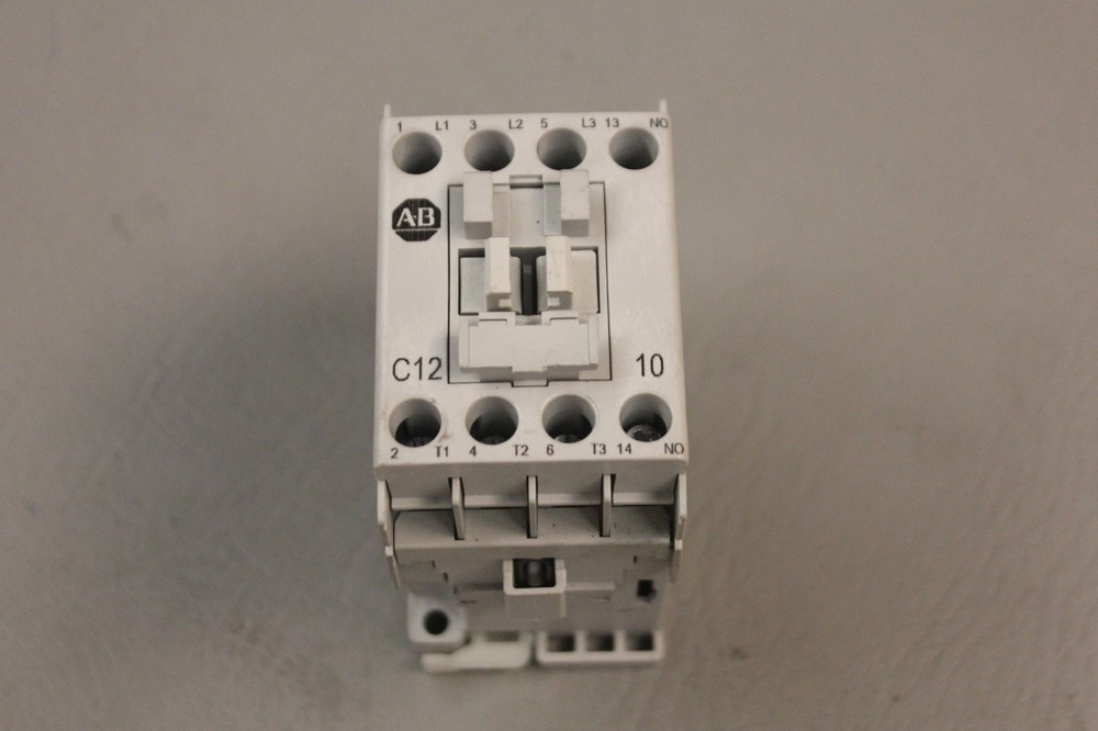SIEMENS 100-C12*10 SER A CONTACTOR MODULE