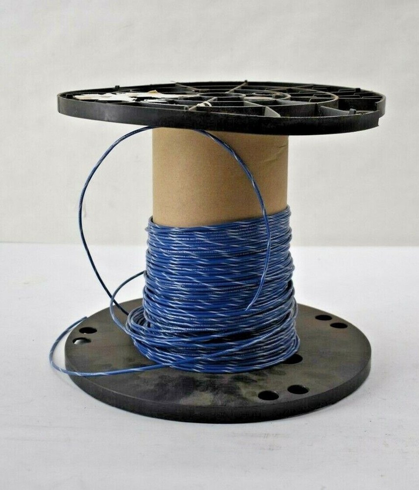 Blue Striped Industrial CSA T90 Nylon 600V 14 AWG Gauge THHN THWN-2 Wire 135′