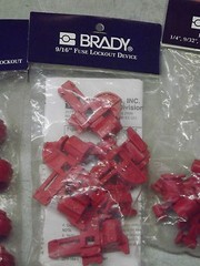 Brady Oversize Breaker Lockout # 65321 Fuse Blockout # 65691 and 65751 65690 LOT