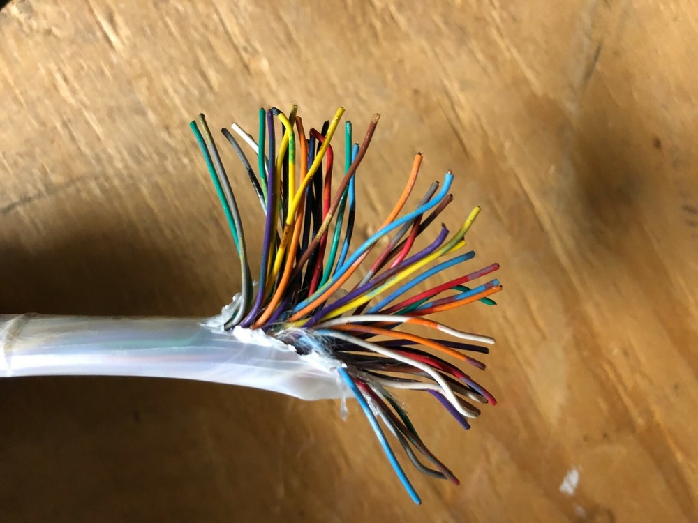 25′ Comtran Corp. Cable 1800241 25 Pair 24 AWG Wire