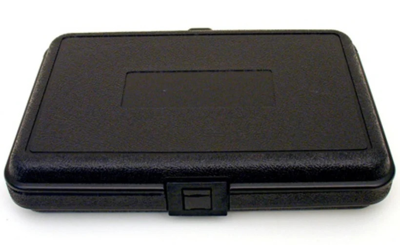 305 – PLATT LUGGAGE – BLOW MOLDED CASE – Exterior Dimensions (L x W x D): 12″ x