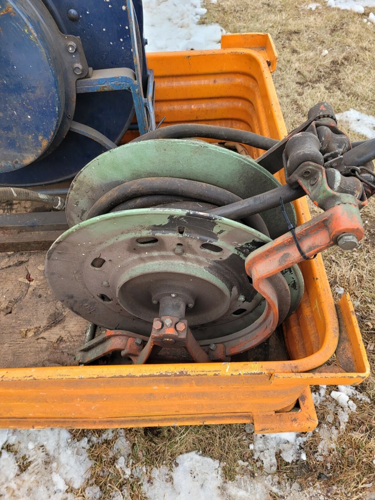 Appleton Reelite Model #22 Spring Loaded Water/Air Hose Reel w/Hose