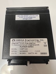 1/8 DIN Platinum Series Versatile High Performance PID Controllers CN8PT-220