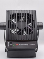 3M 963E Benchtop Air Ionizer with Power Cord — Static Neutralizing Blower Fan
