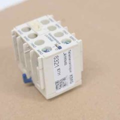 Telemecanique LA1KN40 Schneider Electric Auxiliary Switch Block -used-