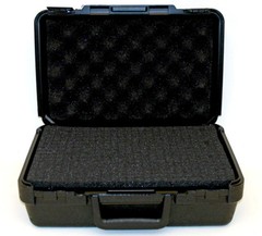 404 – PLATT LUGGAGE – BLOW MOLDED CASE – Exterior Dimensions (L x W x D): 13 1/2