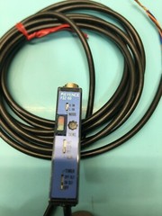 KEYENCE FS2-60 SENSOR LEVEL AMP WATER TRACK, 187547