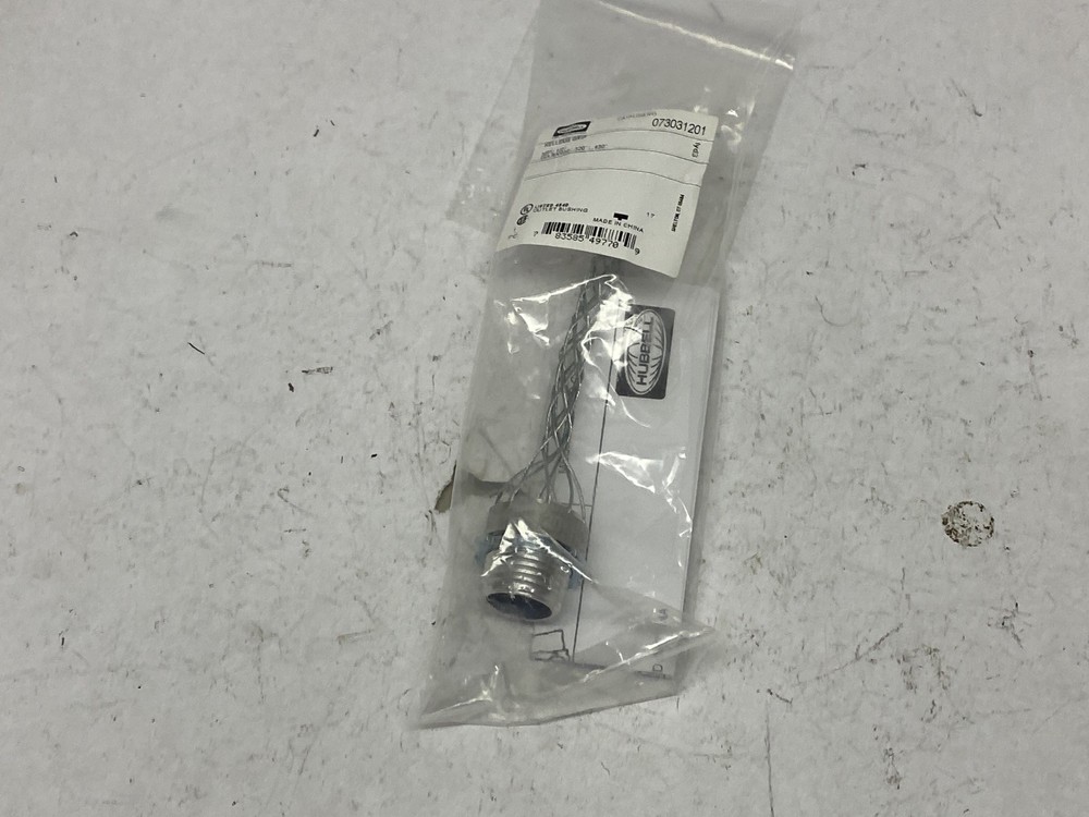 NEW Hubbell Kellems 1/2” NPT .320” – .430” Dia. Range Strain Relief 73031201