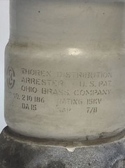 THOREX DISTRIBUTION ARRESTER 210186 TYPE DA15 15KV