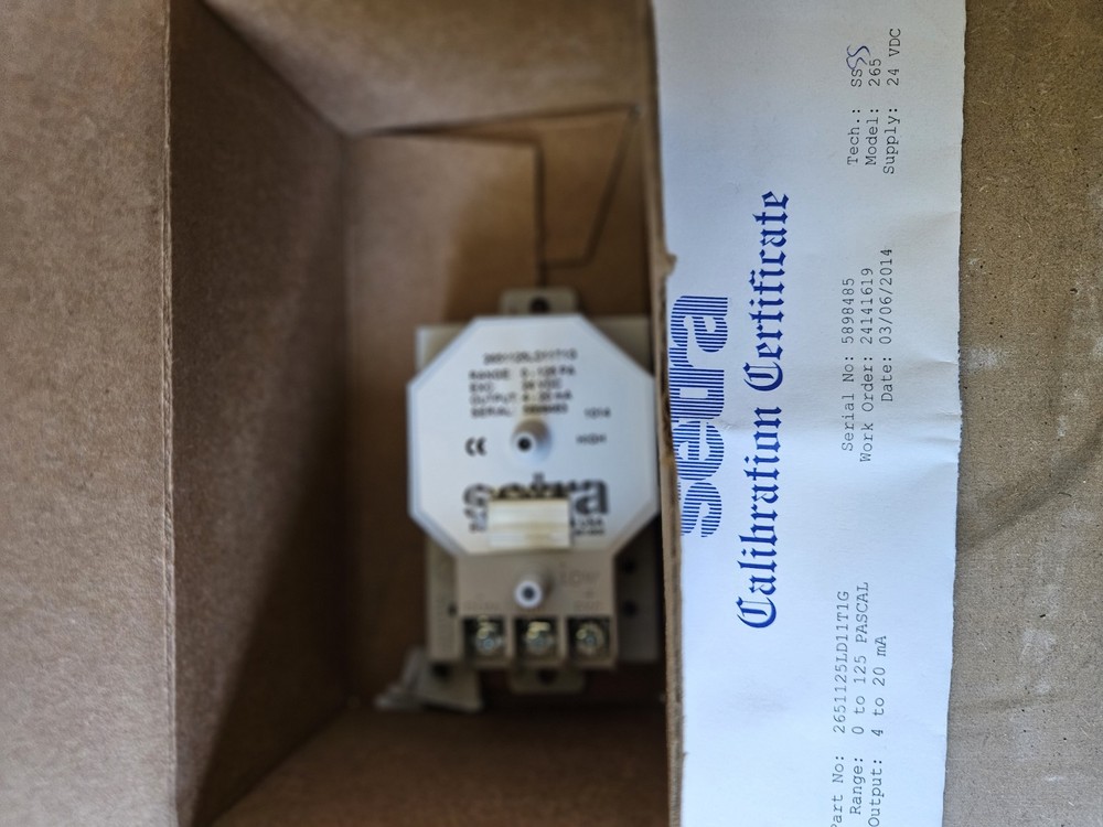 Setra 2651125LD11T1G, 5898483, differential pressure transmitter sensor New New