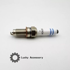 Set of 4 Pcs for Bosch New Spark plugs 8180 04E905612 For A3 VW Jetta 1.4L
