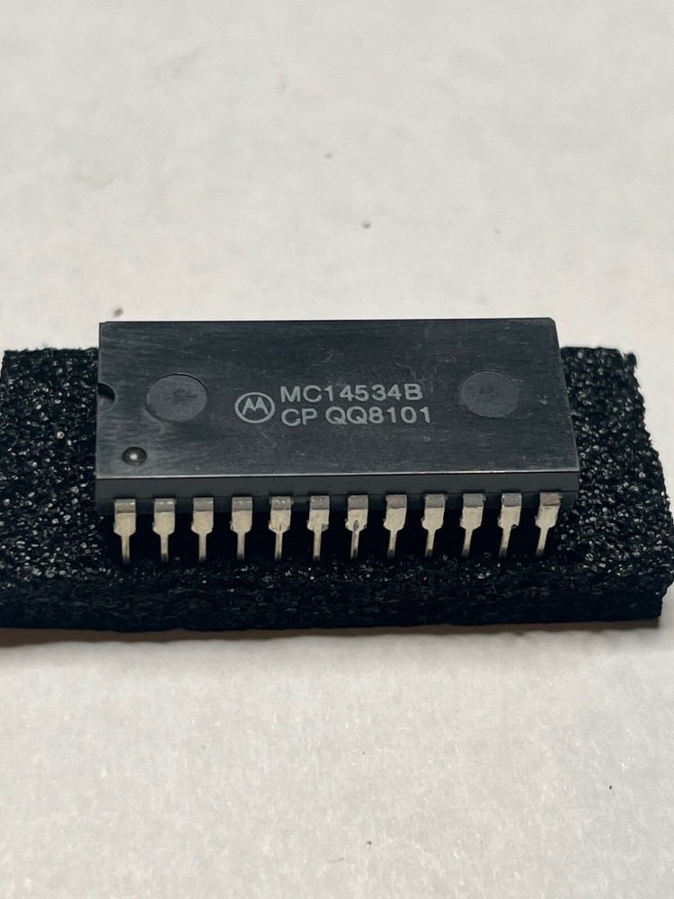 MC14534BCP Motorola Real time counter 24 pin Dip IC