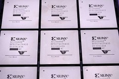 Xilinx XC2V6000-4BF957C IC FPGA 684 I/O 957FCBGA Field Programmable Gate Array