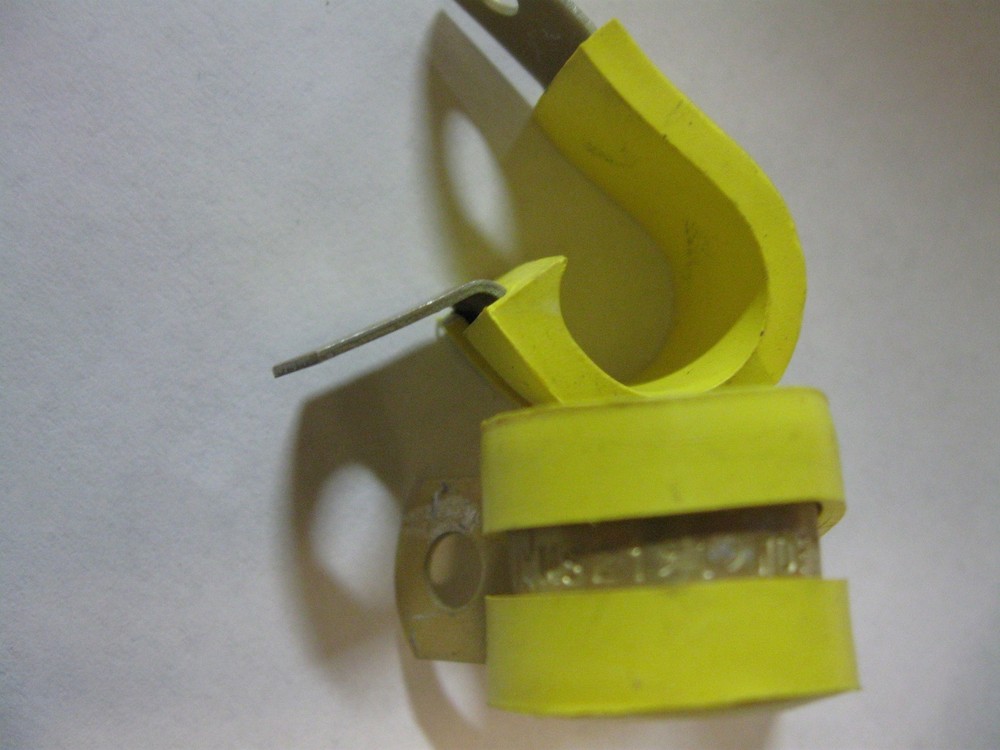 25 / 7/16″ Electrical CLAMP, LOOP MS21919WDG7