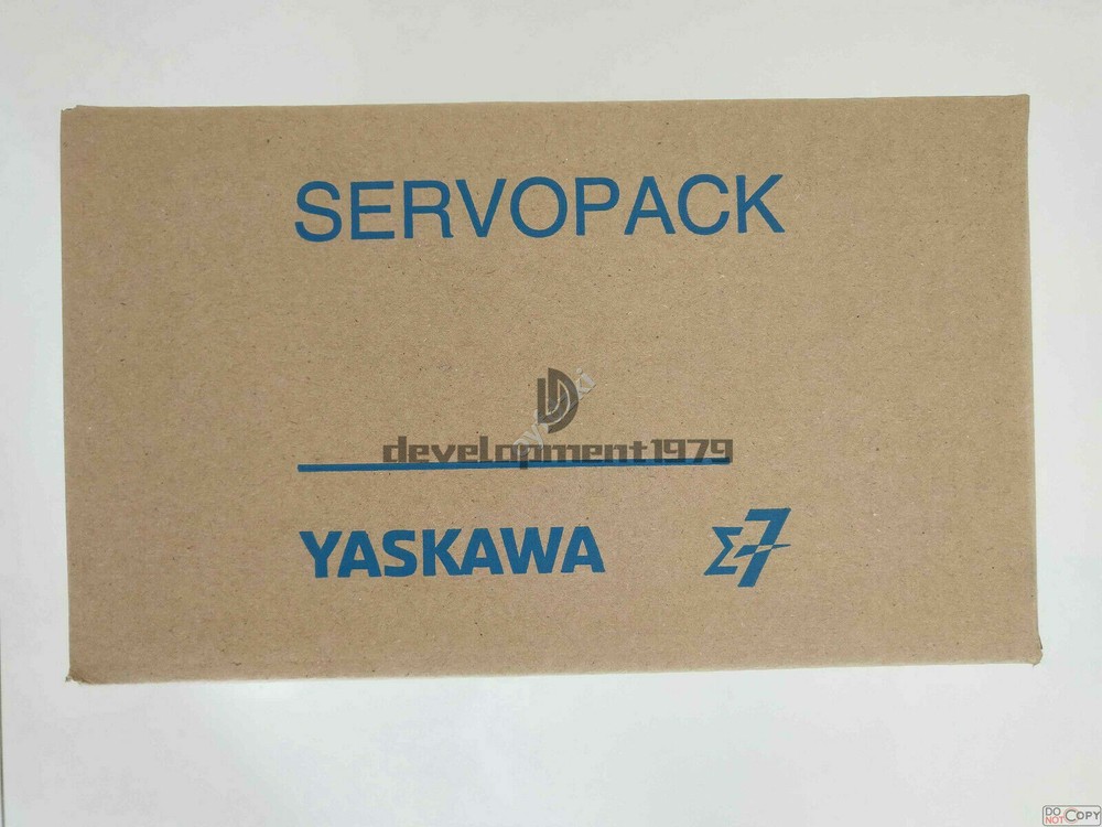 1PCS NEW YASKAWA SERVER DRIVE SGD7S-330A00B202