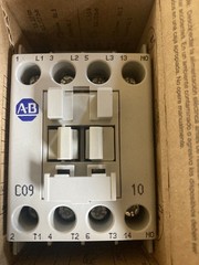 ALLEN-BRADLEY 100-C09D10 IEC CONTACTOR 9 AMP 120VAC NEW IN BOX