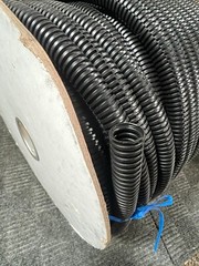 Nylon Corrugated Split Tubing 1/2 Inch x 250 Feet Roll Spool Black
