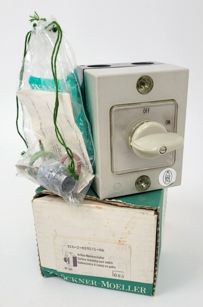 T2b-2-8202/i-NA Klockner-Moeller 16A 600V T2 Surface Mounting Cam Switch/Handle