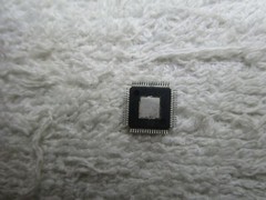 2pcs AU0-11305 AUO-I1305 AUO-1I305 AUO11305 AUO-113O5 AUO-1130S AUO-11305 TQFP64