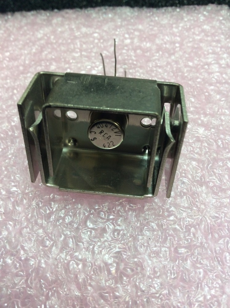 LOT OF 2: 40412V1 RCA
