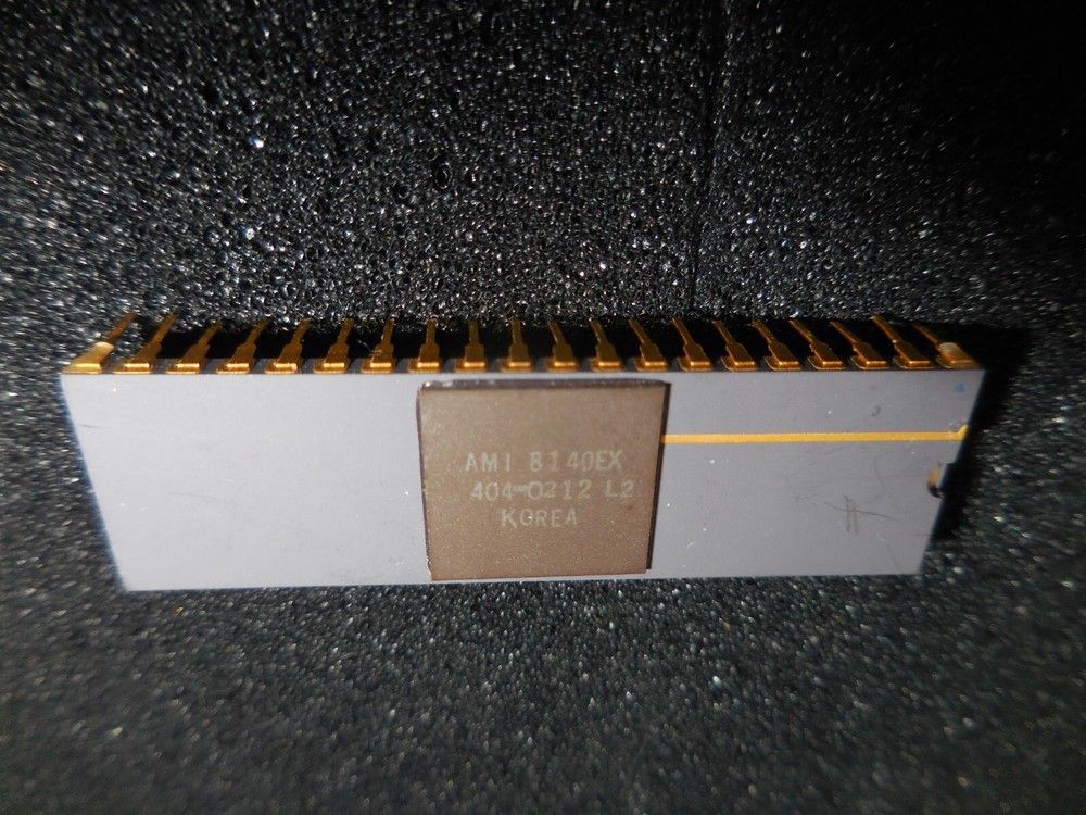 AMI 404-0212 L2 Semiconductor GOLD Plated Leads Date RARE 1981 Country Korea