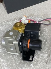 School Bus Crossing Gate VALVE AND REGULATOR 52000738 or VMRS: 174-017-008