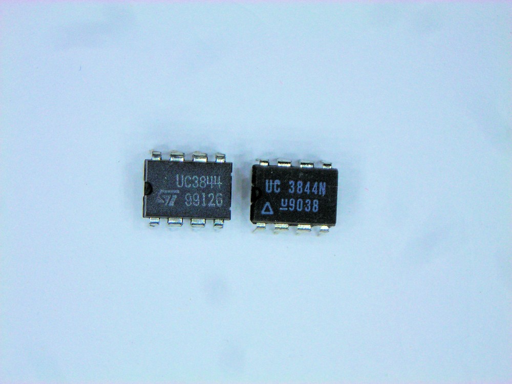 UC3844 “Original” ST 8P DIP IC 2 pcs