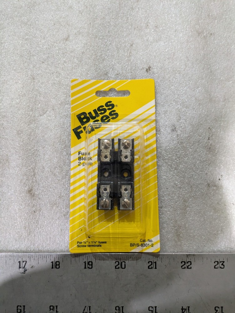 Bussmann BP/S-8301-2 Fuse Block 2-Pole for 1/4in x 1-1/4in Fuses Screw Terminal