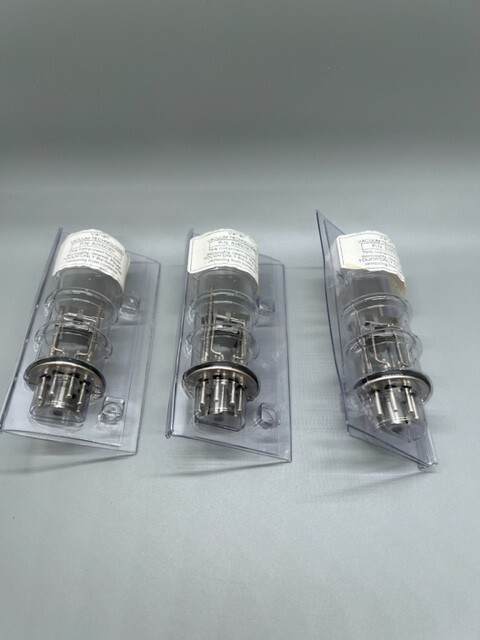 Agilent Varian 82850301 ION SOURCE, DUAL TUNGSTEN, Helium-Leak-Detectors