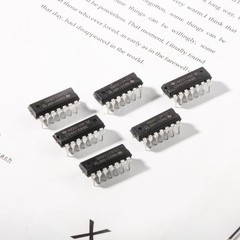 CD40106BE CMOS Hex Schmitt-Trigger Inverter IC DIP-14 Package 12-Pack
