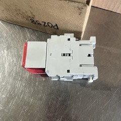 Allen Bradley 100-C23*10 Nos Surplus