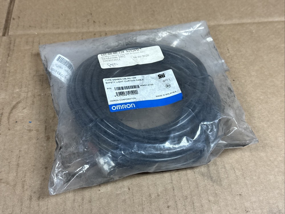NEW Omron MS4800-CBLRX-10M Light Curtain Cable 10M 40451-0100 FAST SHIPPING