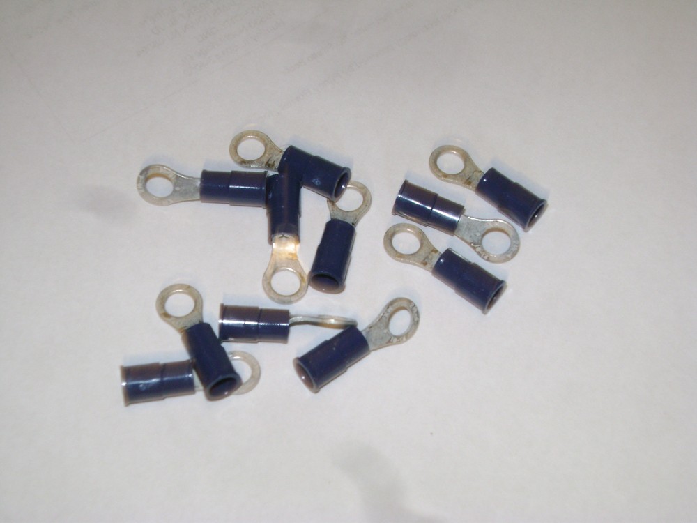 100 Molex 190540113 InsulKrimp™ Ring Tongue Terminal 14-16 AWG for #10 (M5) Stud