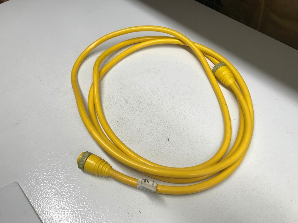 Cooper Crouse-Hinds X8992-35R CABLE 600V 12 Pin 41I