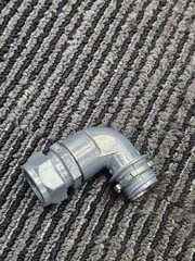 (QTY 30) Halex 02905B 1/2″ Threaded Male/Compression, 90 deg EMT Elbow