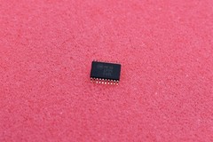 14 Onsemi Flip Flop 2 Element D-Type 1 Bit Positive, Negative Trigger MC10EP29DT