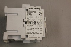 ALLEN BRADLEY 100-C06*10A CONTACTOR OVERLOAD RELAY MODULE