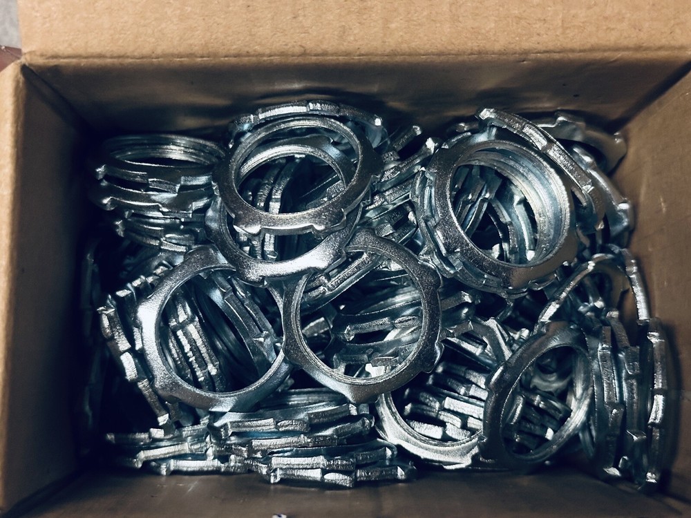 NEW 100 pack Arlington 402, 3/4″ Conduit Locknuts Steel Threaded Non-Insulated
