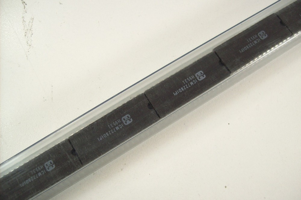 Lot of 13 New ICM7228DIPI ICM7228 8 Digit LED Display Driver DIP-28 IC Chip