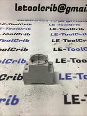 Hager X N 129 Electrical Receptacle Connector K-292