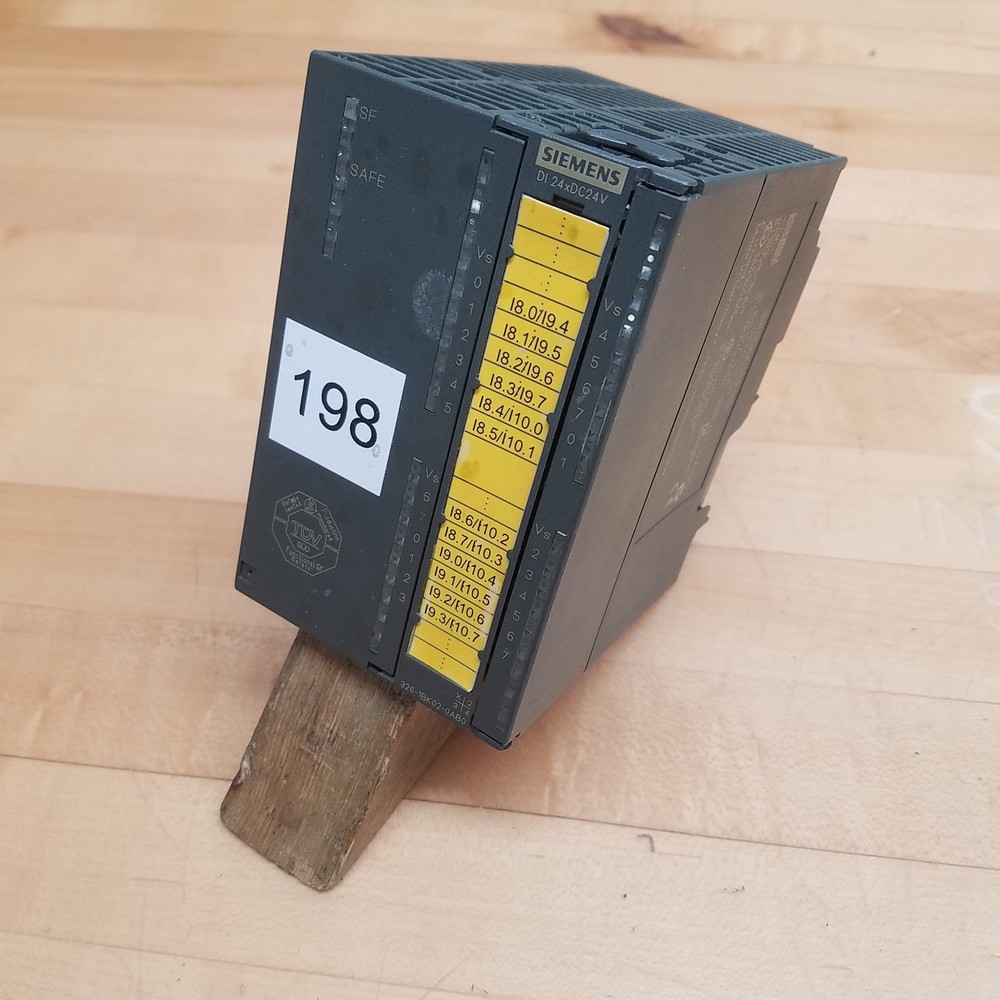 Siemens 6ES7 326-1BK02-0AB0 Simatic S7-300 Digital Input Module – USED