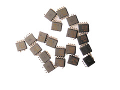 MB501L “Original” Fujitsu 8P SMD IC 2 pcs