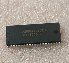 LOT OF 8: NEW M5M44260AJ -70 MITSUBISHI DRAM SMT 40-SOJ USA STOCK RM2-SHF-MEM1