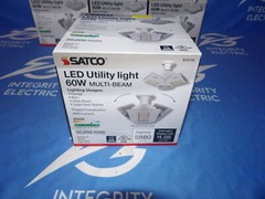 Lot of 4 NIB Satco S13118 60W Multi-Beam Adjustable LED Utility Lights