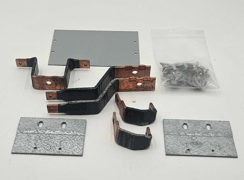 GE TEL1K Twin Branch Breaker Mounting Hardware Strap Kit AV1 AV2 CCB Panel 150A