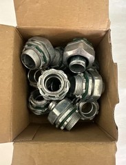 Box Of 10 Bridgeport Fittings 431-LT2 Liquid Tight Connector 3/4in