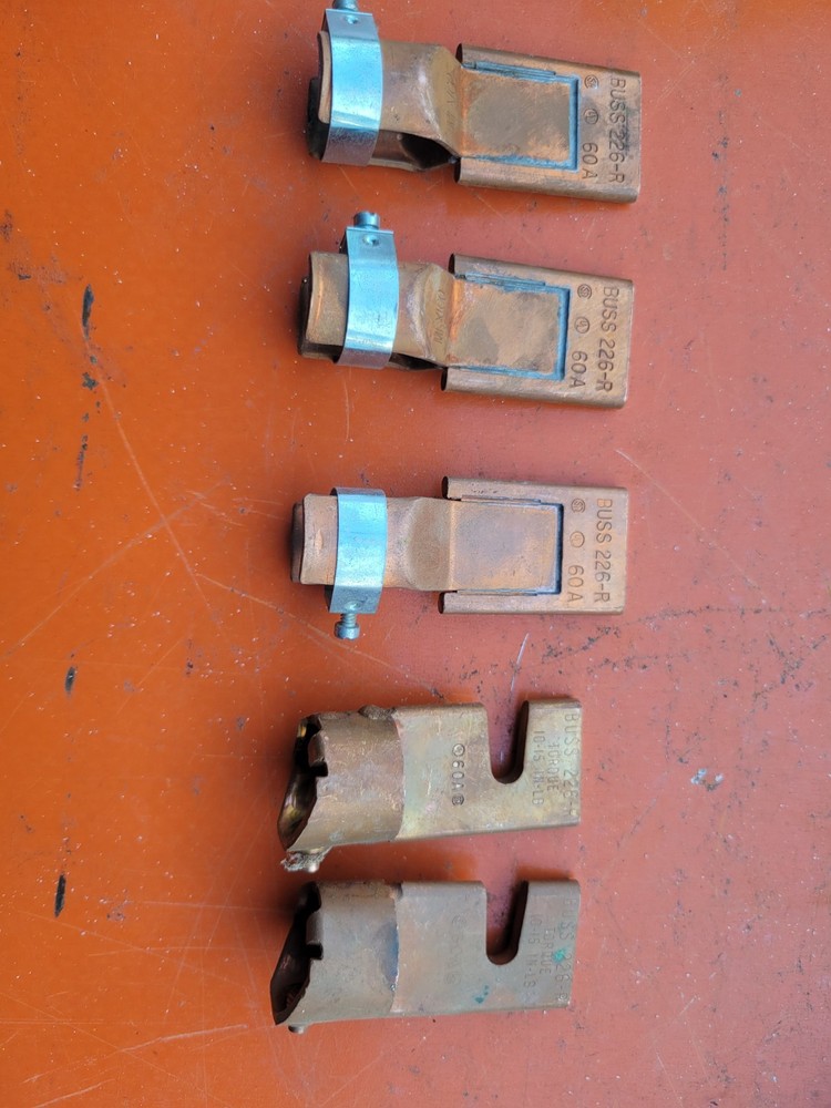 Lot Of BUSS 226-R Bussmann Fuse Reducers