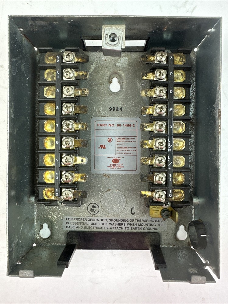 FIREYE 60-1468-2 WIRING BASE FOR CABINET MOUNT