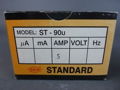 Sew ST-90U Panel Meter 3.5″, 0-1500 A/AC, 5A – NEW Surplus!